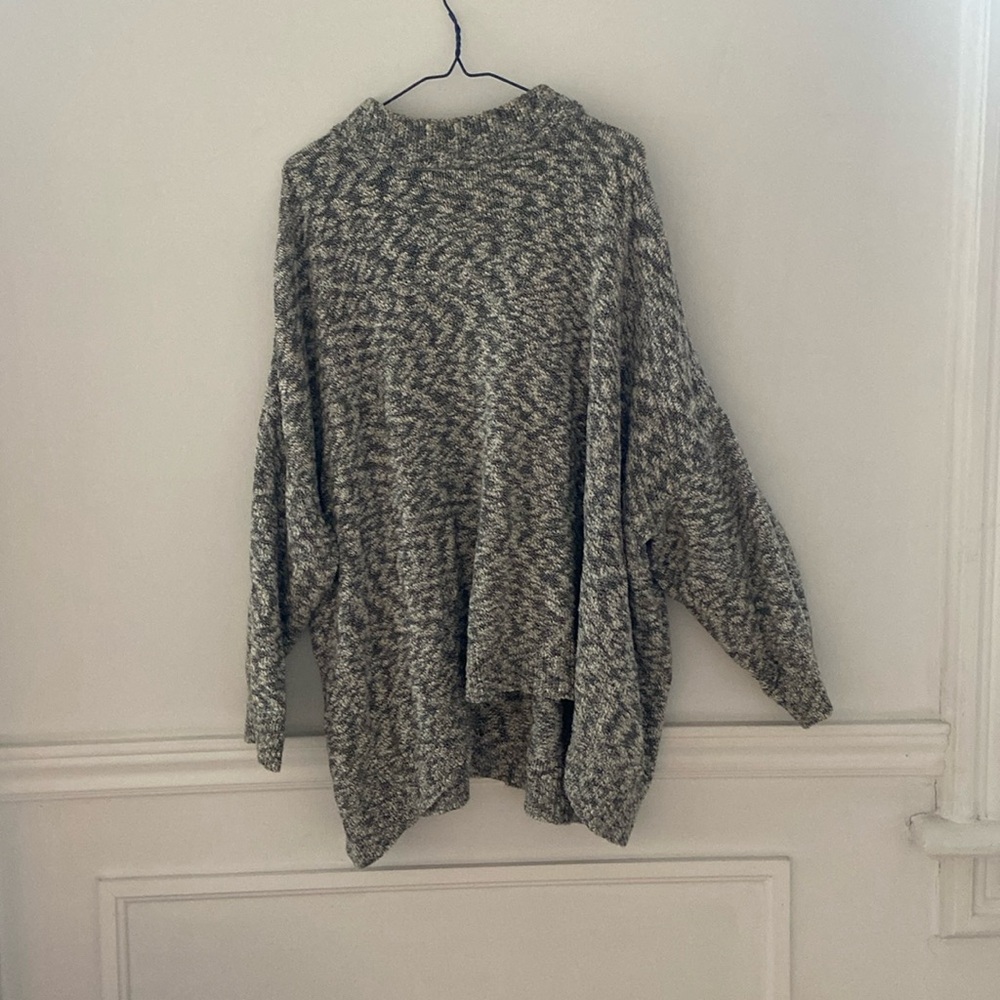 Pari Desai sweater. Size L